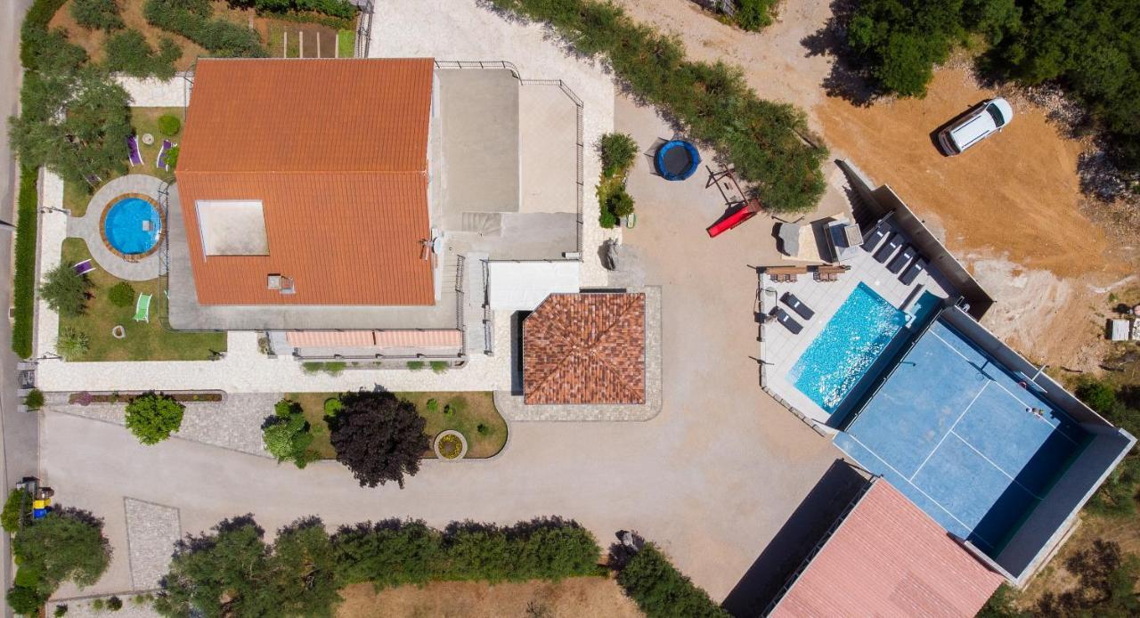 Villa Dora Bajcici エクステリア 写真
